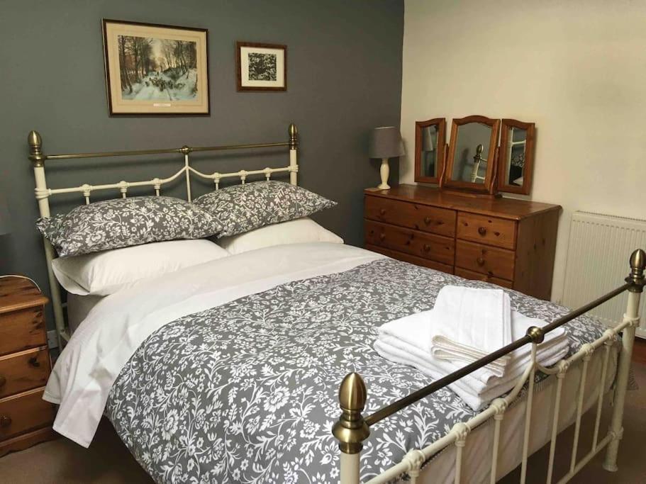 Ravens Rest * Llanwrda